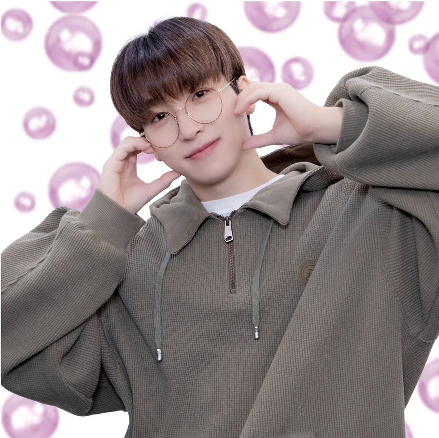 우리상연아 생일축하해멍~🐾 
항상 건강하구 늘 행복하자
#상연아_생일_축하해_알라뿅
#HBD_mylove_sangyeon