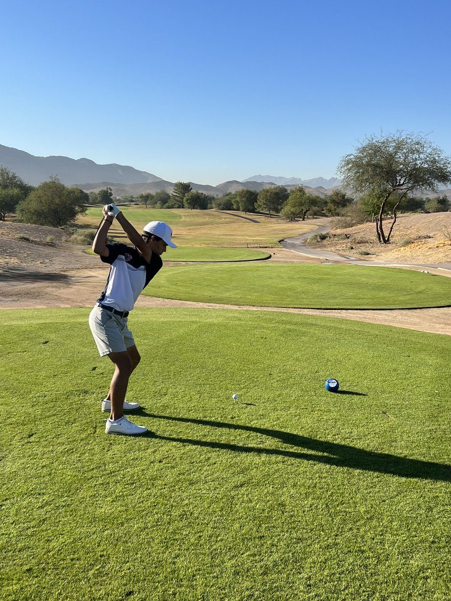 Perry Men’s Golf tweet media