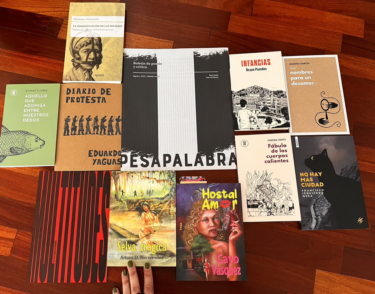 kadaui's tweet photo. 🇵🇪Ayer estuve en “La independiente”, la feria de editoriales peruanas, y llevé poesía, ensayo, cuento, novela, fanzine. Leer a nuestros pares, salir de Lima, literatura regional, ampliar el paisaje. Va hasta el 5 de noviembre en la sede del Ministerio de Cultura en San Borja. https://t.co/hqKQI4zqsl