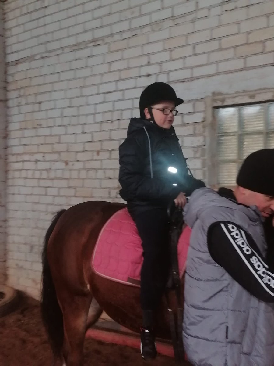 vikuwa89's tweet photo. Kirills and Artjoms enjoined 🐴 ride ❤️ https://t.co/qZZGr3zj54