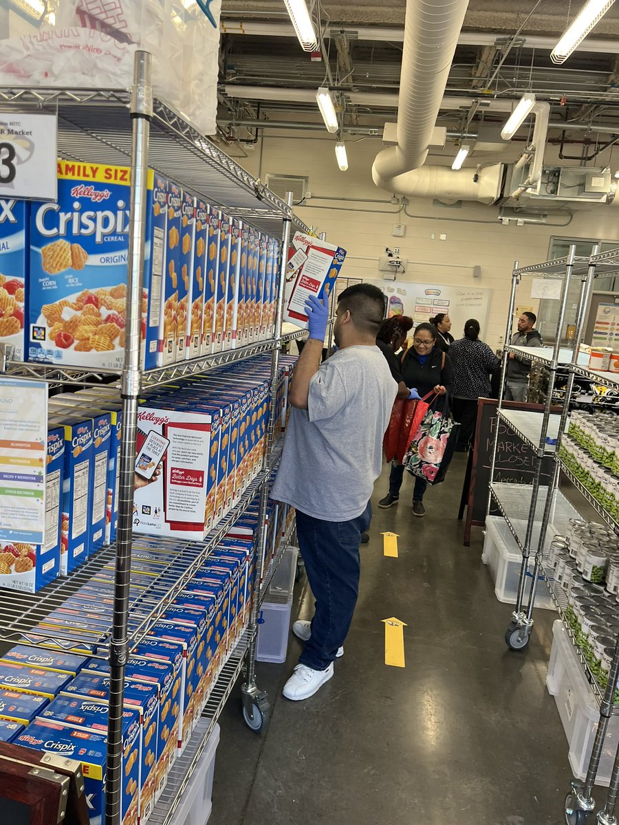 We love supporting our community every other Friday at our Food Market Distribution!