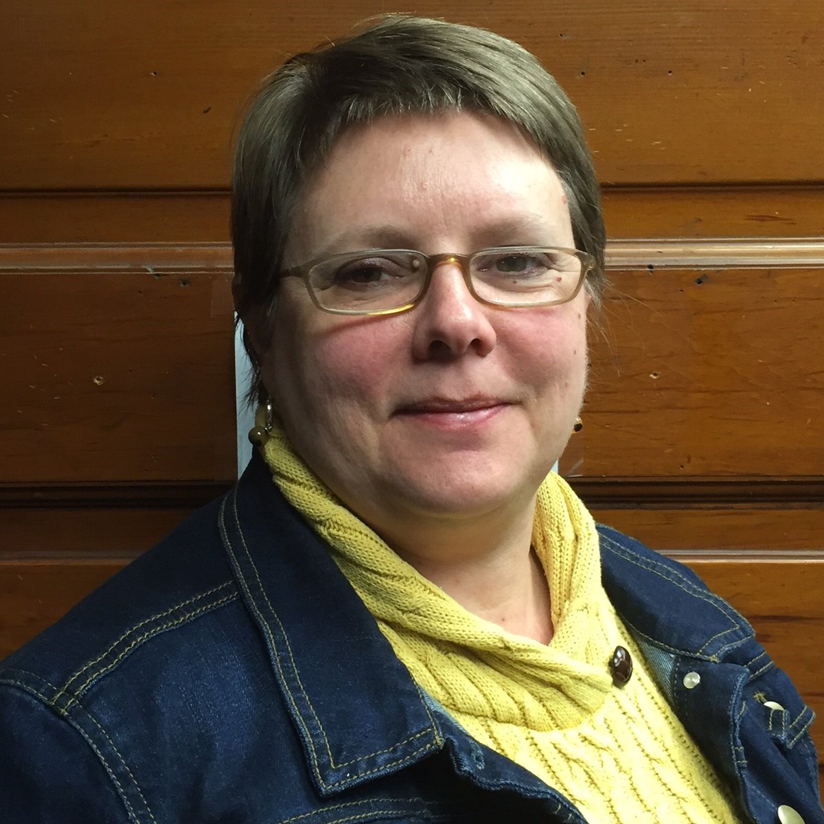Tune in Monday, 11/6, at noon for the latest Community Mediation Moments episode premiere featuring Cynthia Prosek, the Executive Director of Restorative Justice Community Action.

Premiere Link-ow.ly/4VnM50Q1XzL