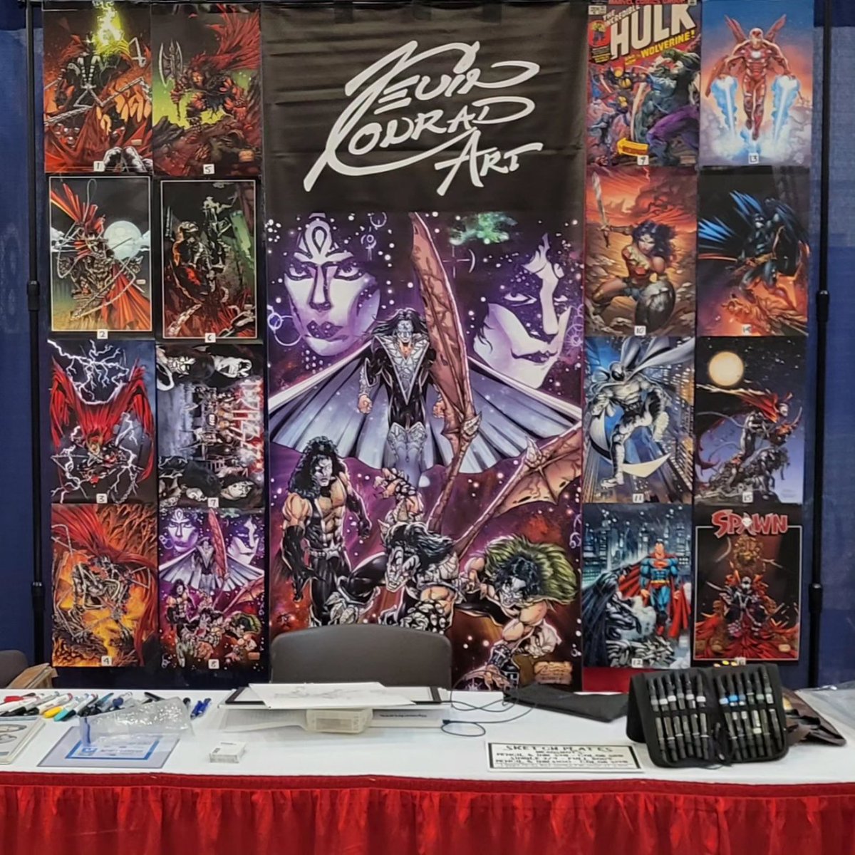 Grand Rapids Comic Con Day One is upon us!  I'm at table 537. Sketches! Prints! Commissions!