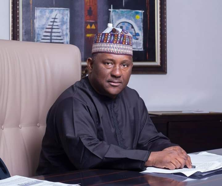 ArewaaConnect's tweet photo. Retweet for BUA and Like for Dangote!!! https://t.co/gf2ZKqAcO3