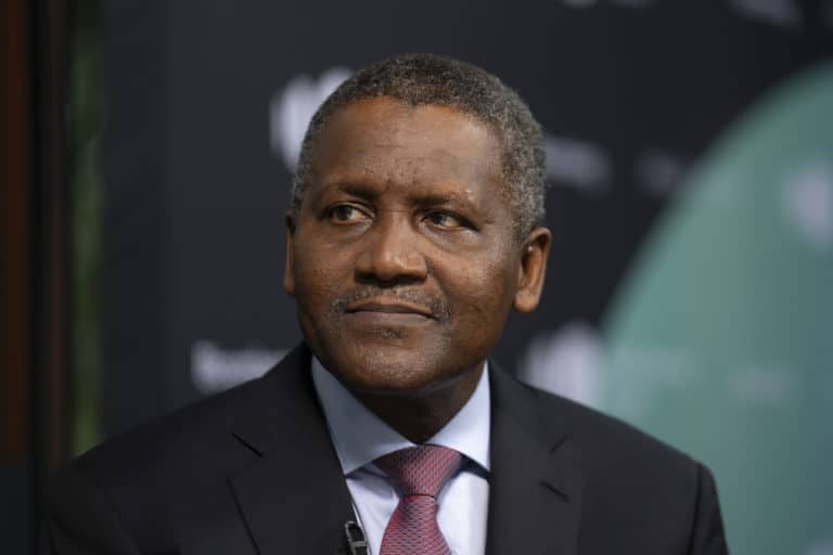 ArewaaConnect's tweet photo. Retweet for BUA and Like for Dangote!!! https://t.co/gf2ZKqAcO3