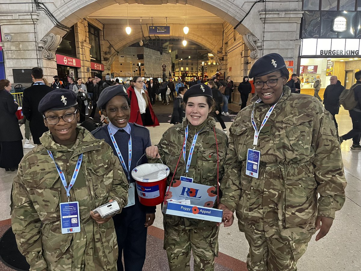 RoyalRussellCCF's tweet photo. We love supporting @PoppyLegion on #londonpoppyday. This year at Victoria, we alone, raised over £26,000 in one day for our hero’s - past, present and future.

Thanks to our supporters for the snacks and warm drinks!

We will remember them!
@Official_REME @aircadets @ArmyCadetsUK https://t.co/gqufBtN8mr