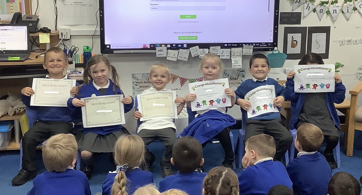 RecHiStPrimary's tweet image. Congratulations to our Merit Award winners and Dojo Champions this week! 🏆🥇