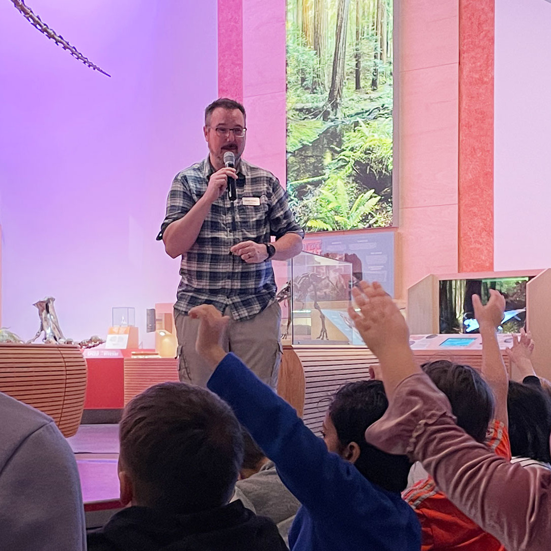 royalsaskmuseum's tweet image. Meet our palaeontologist Ryan McKellar tomorrow, Sat Nov 4 at 1:00 pm. He's got tales from the field. Curious to know how fossils weighing hundreds of kilograms are removed and transported? Where fossils are located in Saskatchewan? This is the presentation for YOU.🦖 #Dinovember