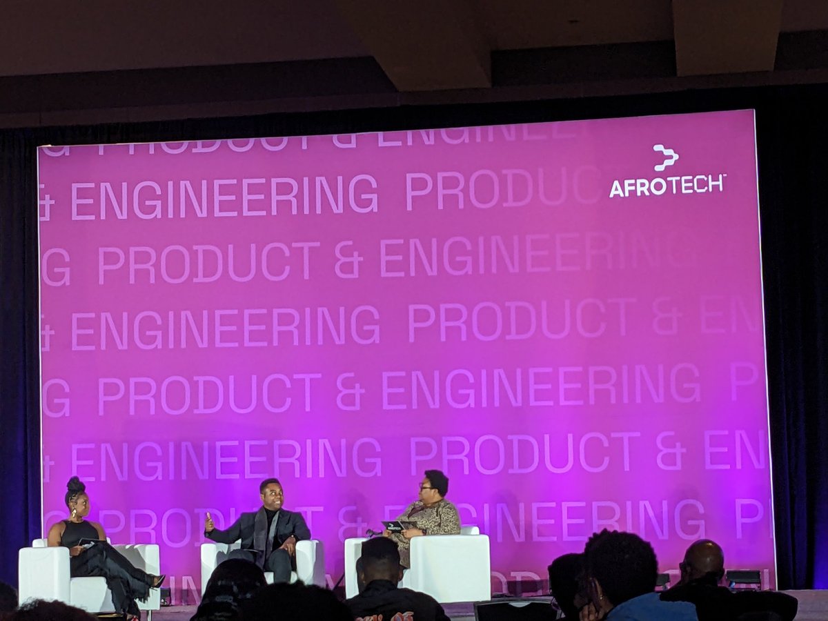 PTrishWorldWide's tweet photo. "Responsible AI is not just a compliance and legal issue as well as a moral responsibility but it is also business 101. You want the most amount of people to access and find value in your product as possible." - @toryhargro (@Meta) @AfroTech
#AI #ArtificialIntelligence #tech https://t.co/pHz5WAiQoR