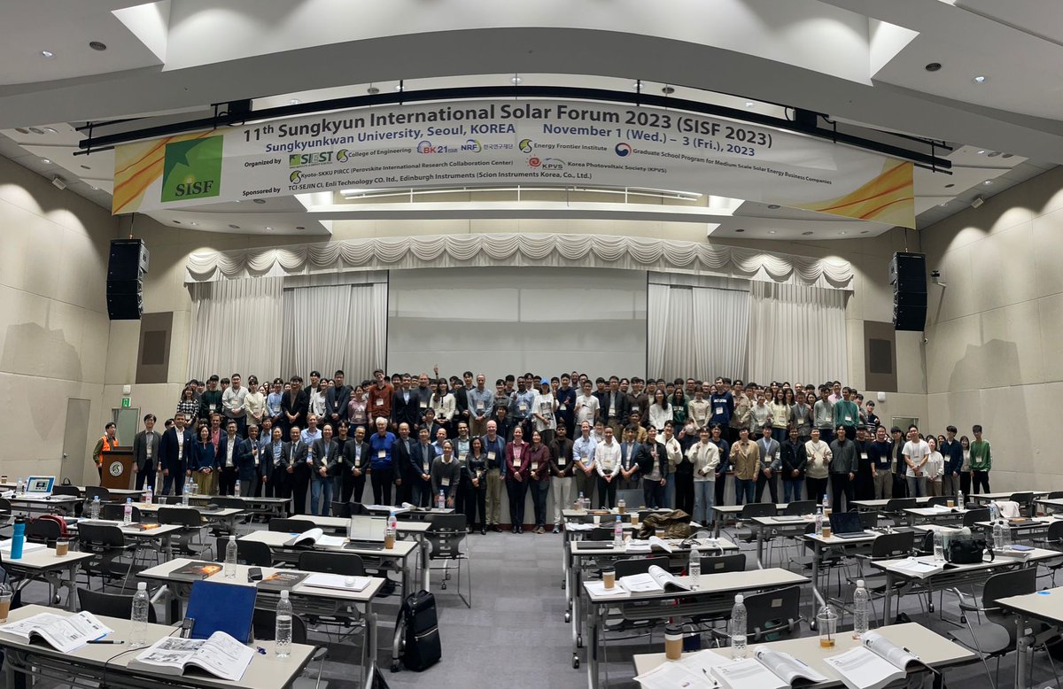 It's a pleasure that our PI <a href="/miliba01/">Michael Saliba</a> presented group's #perovskite research activity at the 11th Sungkyun International Solar Forum (#SISF23) in Korea☀️🇰🇷
Grateful for the opportunity to engage, learn, and contribute to the vibrant discussions with other researchers 👩‍🔬🧑‍🔬 #PV