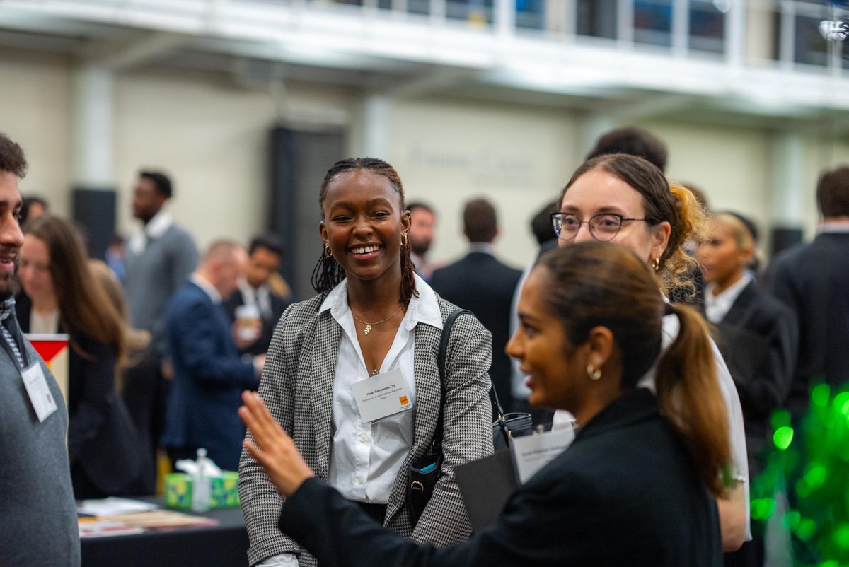 LFCareers's tweet photo. On this Forester Friday, we are proud of our amazing Forester Network that came together for last week's event with 129 professionals &amp; 271 students participating, the largest Speed Networking in the College's history! Read about the event and see photos: https://t.co/7RuOYo7bxW https://t.co/tdFDzG5sgE