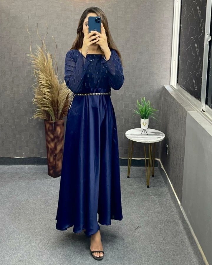 Fancy Look Maxi With Belt ✨ Fabric : *imported Chaffon / Silk* Size: Chest 21 Length 55 . . Dm us to place your order!!! . . #maxi #dress #clothing #longdresses #maxidress #fypシ #pakistanidress #supportsmallbusiness #shopwithus #gokhareedlo