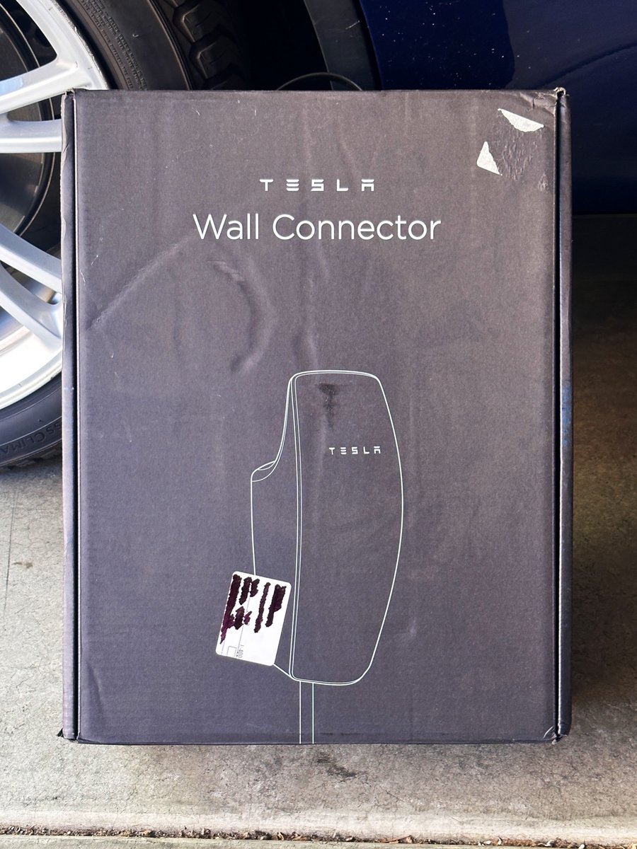 ChargePozitive's tweet image. For sale: brand new in box 
Tesla Wall Connector $475 / OBO
San Diego / SoCal pickup