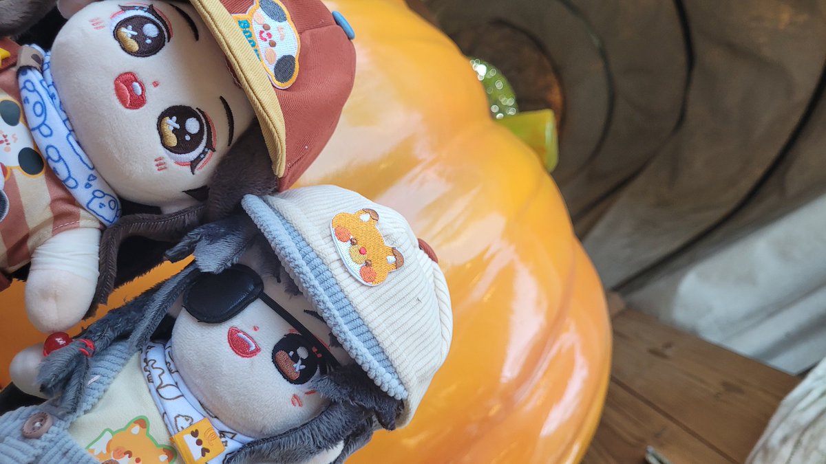 yating871114's tweet photo. Trick or treat!（補po https://t.co/5QMraFHJNr