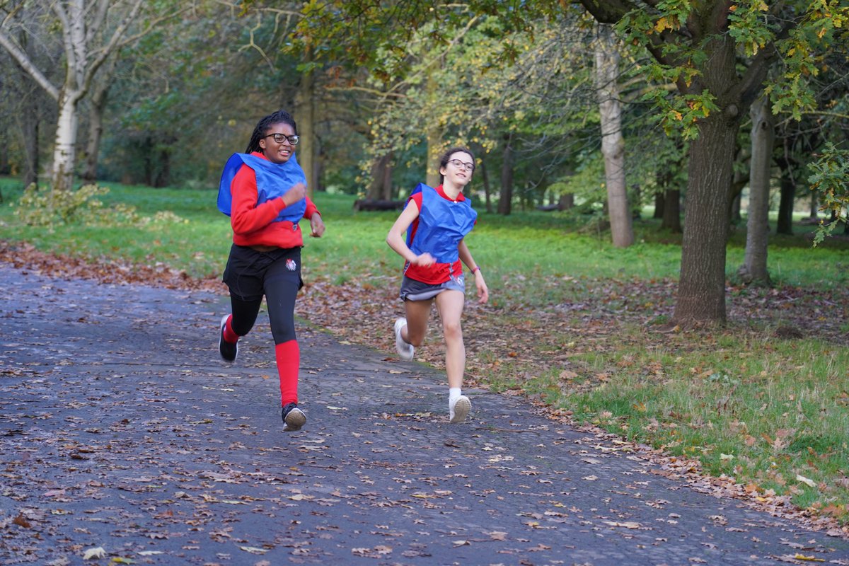 FHSRegentsPark's tweet photo. It's Mini Marathon day! 🏃♀️
Well done to all of our runners, from the Thirds to Upper Sixth, who took part in a mini marathon around Regent's Park - all for house points! #FHSCommunity https://t.co/3h0JGMBtDN