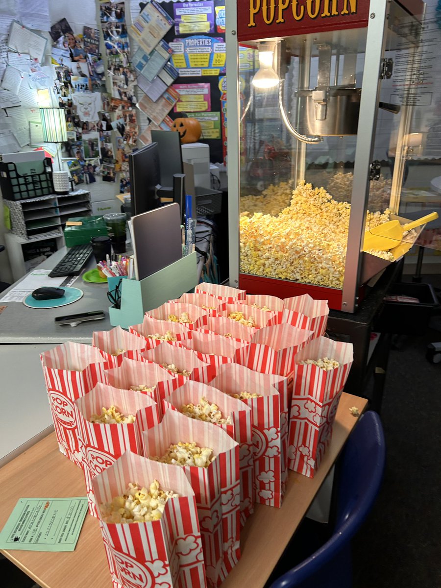 Novi4all P2P tweet media