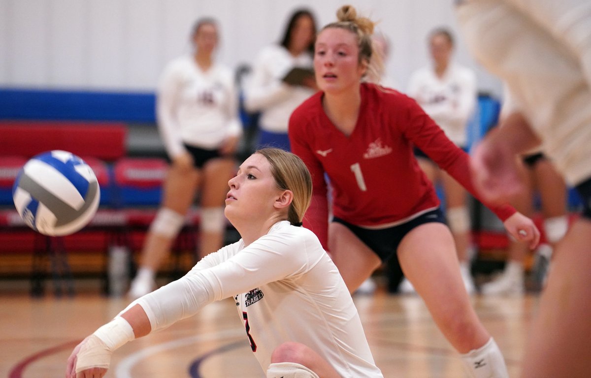 BillGaither's tweet photo. The @SandburgNJCAA volleyball continues forward in the NJCAA Region 4 Division II District B tourney and makes its way to Madison this weekend. Good luck to @WinklerTodd and the Chargers! Gallery from Wednesday's win over Highland 👉 https://t.co/GSSVVlbriy #ChargeUp 🏐 #upaa https://t.co/8CrjuP2IRQ