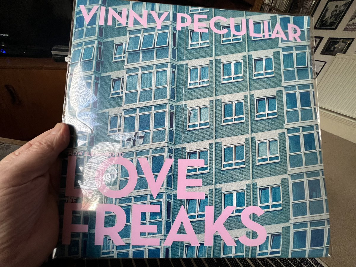 Its that Bandcamp time of the month again, the ideal time buy new music from independent artists. There’s a lot to investigate on the site, listen stream buy your support always appreciated, vinnypeculiar.bandcamp.com/album/how-i-le… #bandcampfriday #howilearnedtolovethefreaks #vinnypeculiar