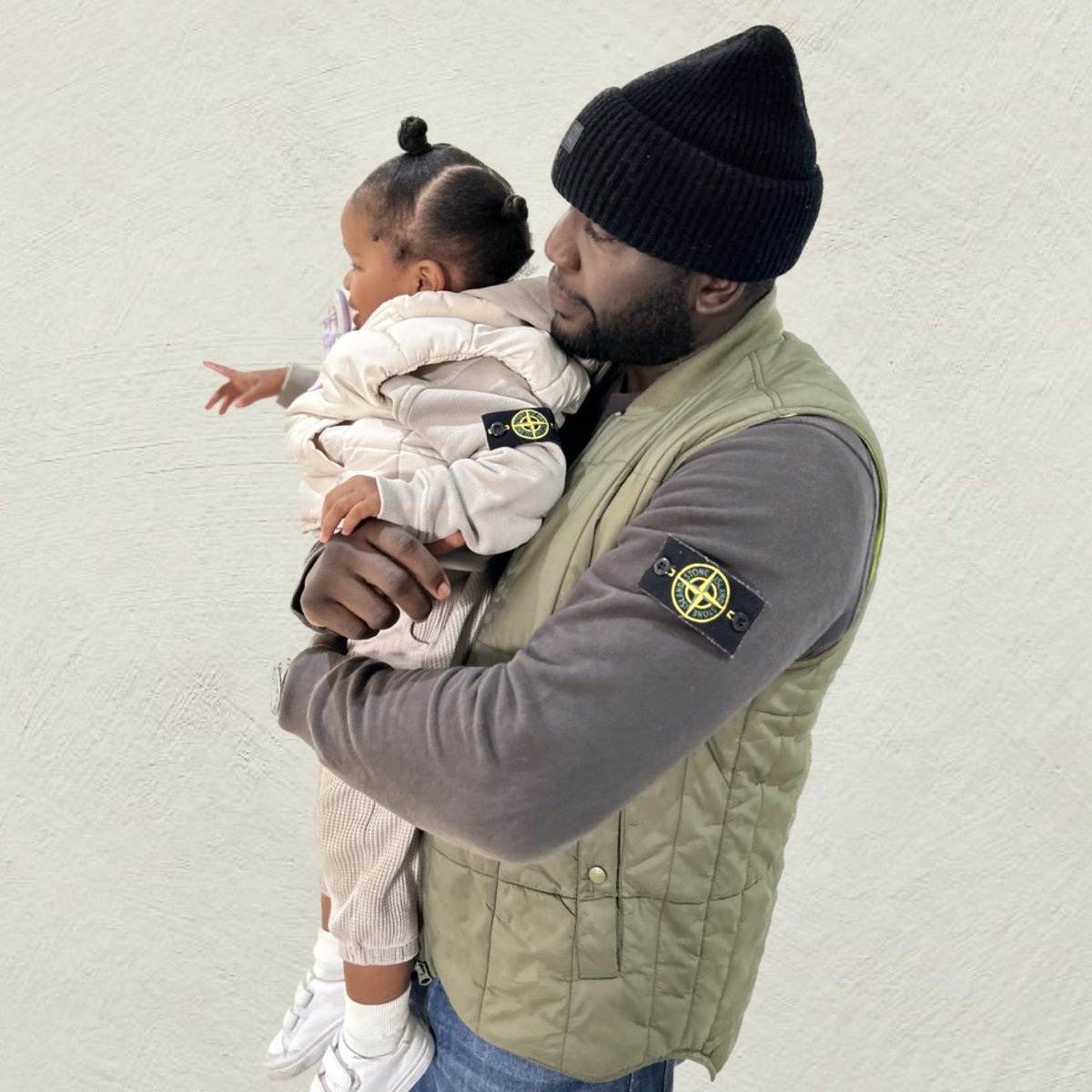shadeztm's tweet photo. It’s crazy to think my daughter hasn’t turned 2 yet and has already done a social campaign for Flannels Kids 🥹 https://t.co/dztVwbynKC