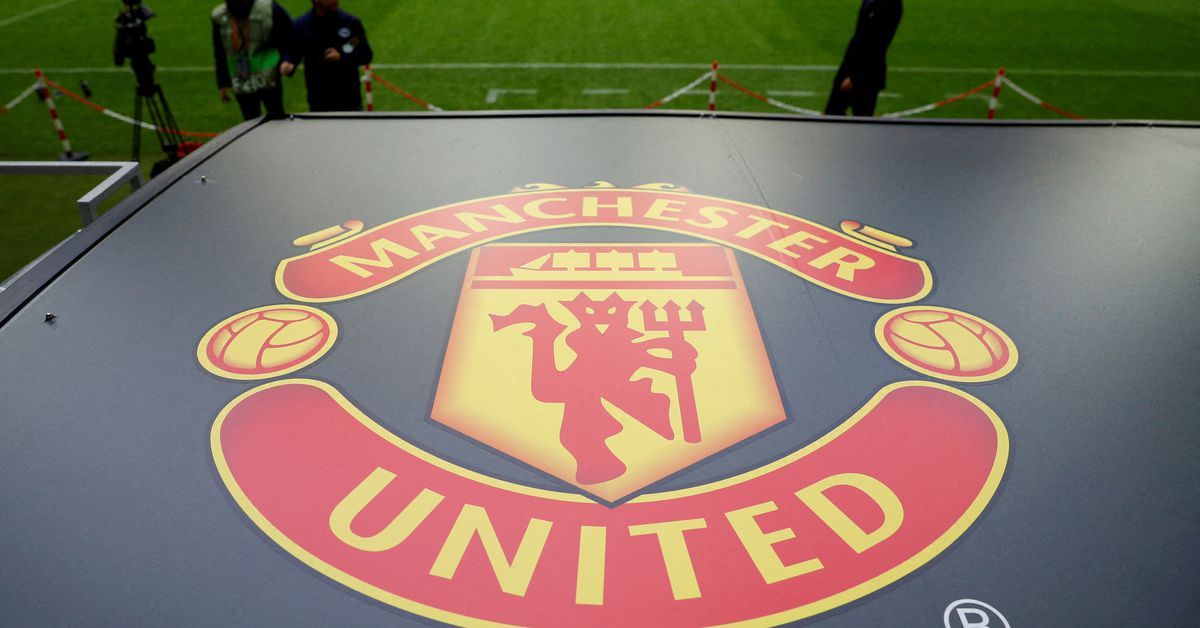 Reuters's tweet image. Billionaire Ratcliffe to invest $302 mln more in Manchester United - Sky News reut.rs/40lWyU4