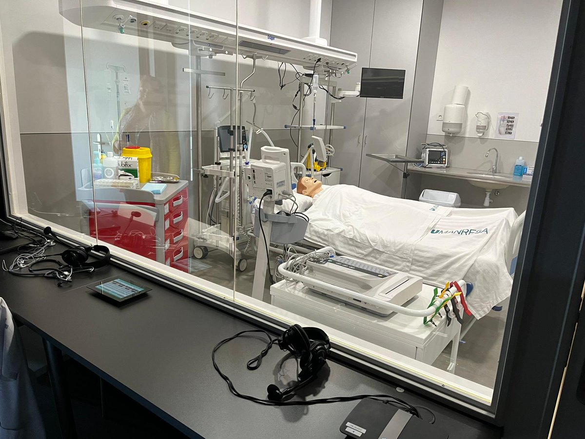 Anjo Valentí Moll tweet media