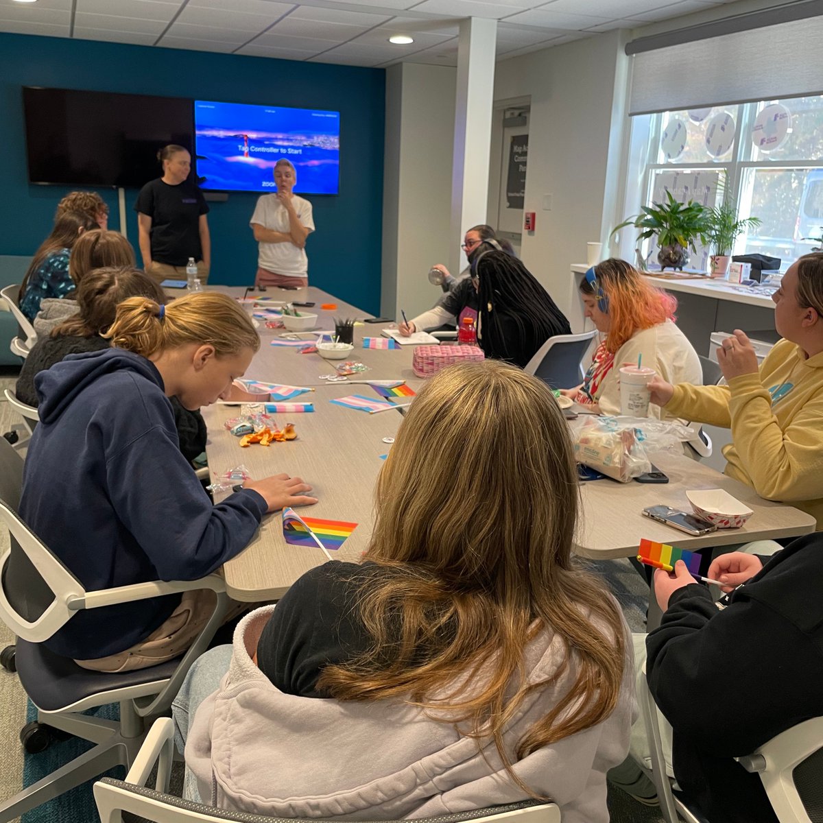 themapacademy's tweet image. We were so happy to have @PlymouthPride visit and present during a Map Pride Alliance meeting. Nicole and Becky represented the organization and explained how to get involved in the community through upcoming events and volunteering. 🏳️‍🌈🏳️‍⚧️