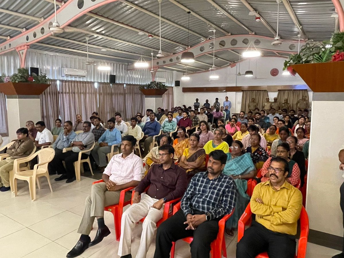 Chief Guest Shri.Peri Uma Sankar, IRS ADG, DGOV, delivered eloquent speech on'Vigilance in Everyday Life' on 02.11.2023 organised by Chennai Outer Commissionerate during vigilance awareness week. Commissioners Nasser Khan IRS, Pankaj Jain IRS and other Officers participated