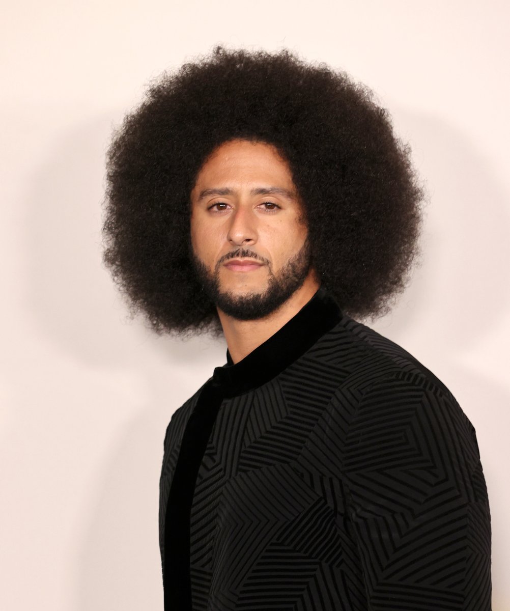 tvonetv's tweet image. Happy Birthday to the incredible Colin Kaepernick! @Kaepernick7 🎈