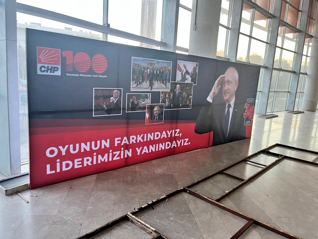 portovecchiaaa's tweet photo. Hangi oyunun farkındasınız la, hayatımızı sktiniz, ne oyunu https://t.co/4jQmdDcoUW