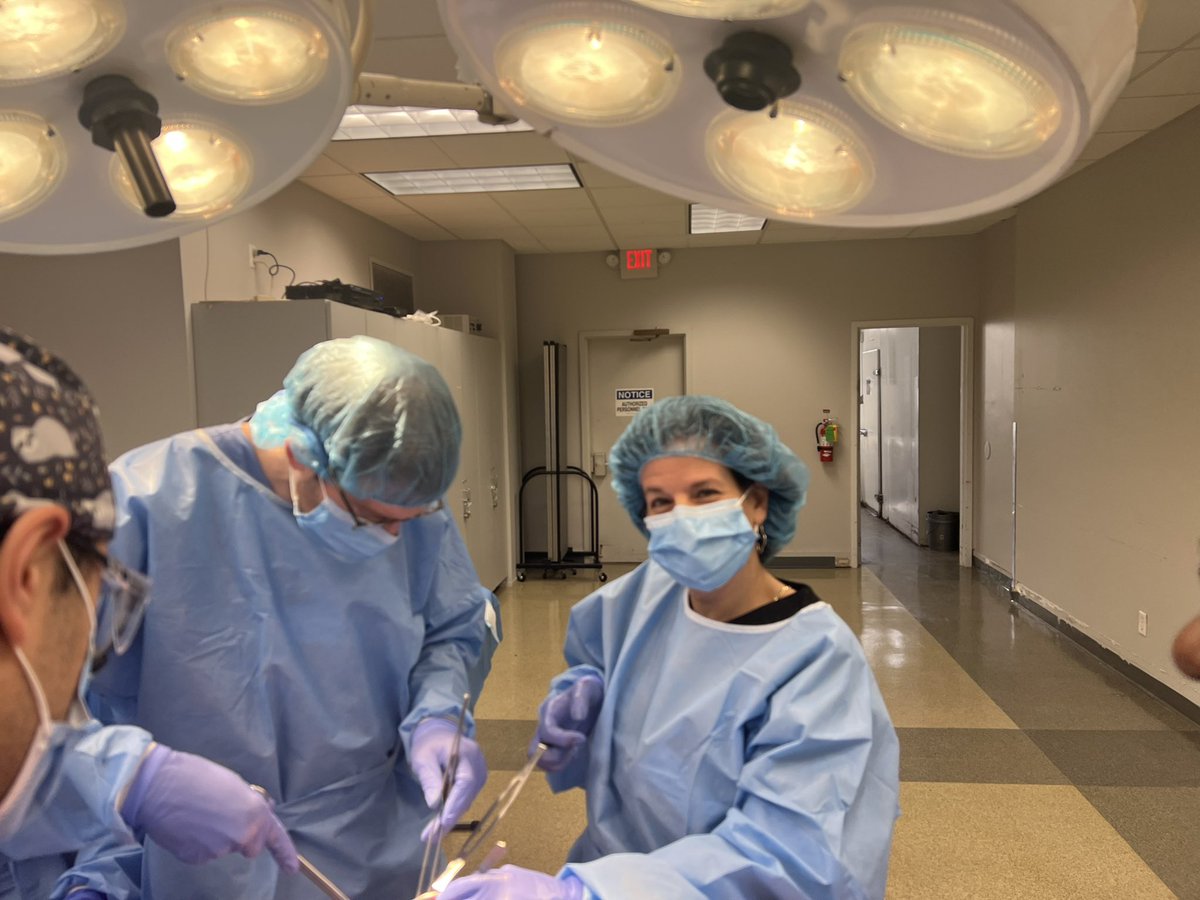 mattsmeds's tweet photo. Just finished “leg” morning in the cadaver lab at #APEX23 https://t.co/MekQVefmyx