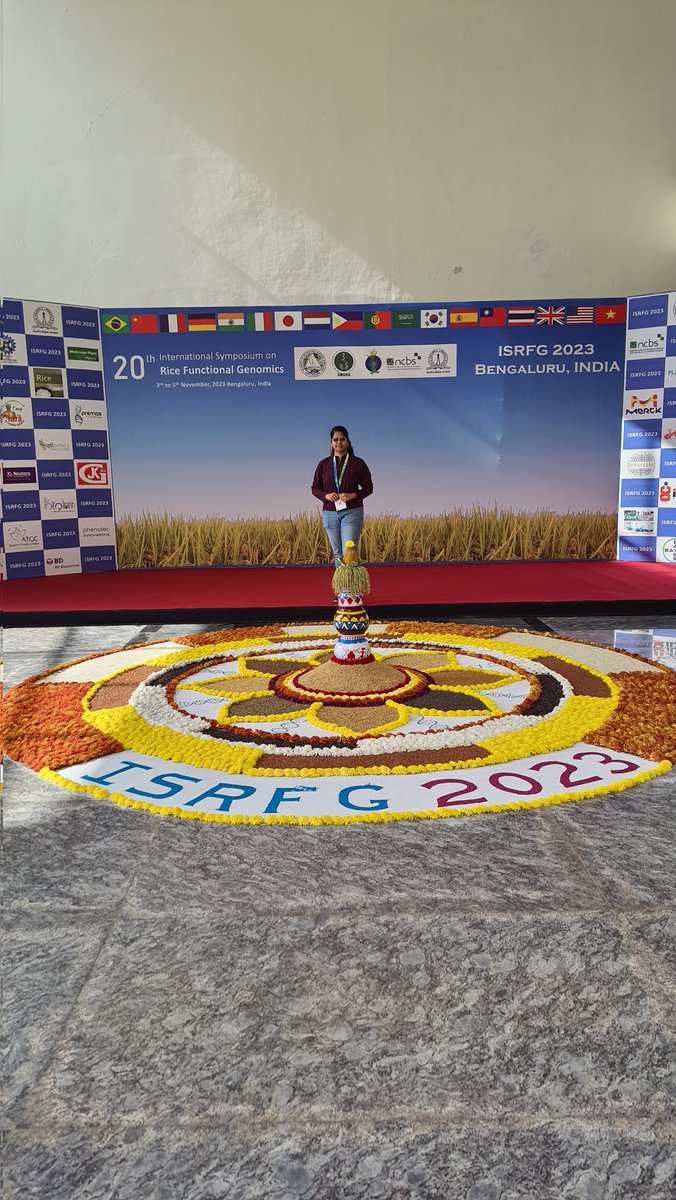 PrajnaDas29's tweet photo. Delighted to have the opportunity to meet distinguished rice scientists from around the world on the inaugural day of the ISRFG (20th International Symposium on Rice Functional Genomics) #ISRFG https://t.co/RXAkP8SrMC