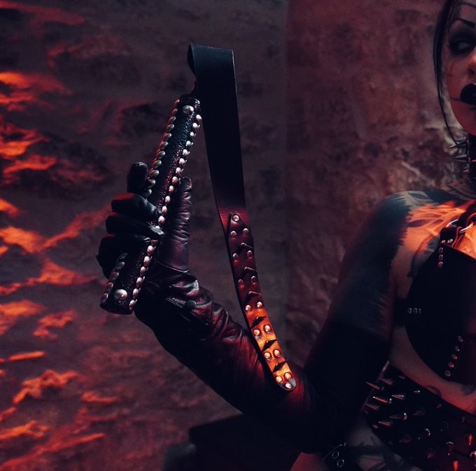 Proudly wearing @CEzhraa &amp; Rose Davis !  💎 Leather bra  "ACHLYS" &amp; Dragon tongue with spikes "NISHA"<a class="tags" target="_blank" title="On Twitter" href="/?out=eyJ0eXAiOiJKV1QiLCJhbGciOiJIUzUxMiJ9.eyJpYXQiOjE3MjA2NTU5NzIsImlzcyI6InR3cG9ybnN0YXJzLmNvbSIsIm5iZiI6MTcyMDY1NTk3MiwiZXhwIjoxNzUyMTkxOTcyLCJyZWRpcmVjdF91cmwiOiJodHRwczovL3R3aXR0ZXIuY29tL0NFemhyYWEifQ.d3lbCzImphL1RZ9hxFECe-Ojl6zh79n8BWXiWPlo4r7btjI6EYDMGy8s5cDUqqQoE02_syKNxS2TPFP2L5hLeA">@CEzhraa</a>