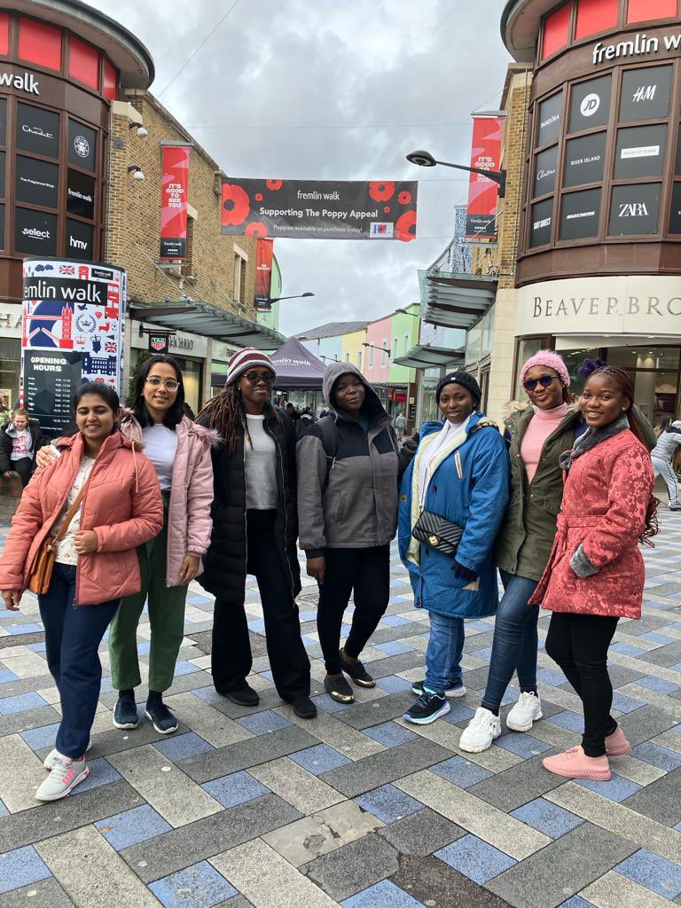 Not even storm Ciaran can keep these lovely ladies from exploring Maidstone town centre. Welcome to our new #IENs #PastoralCare @JulesAyling @HaworthJo @rennyheald33472 @MTWnhs