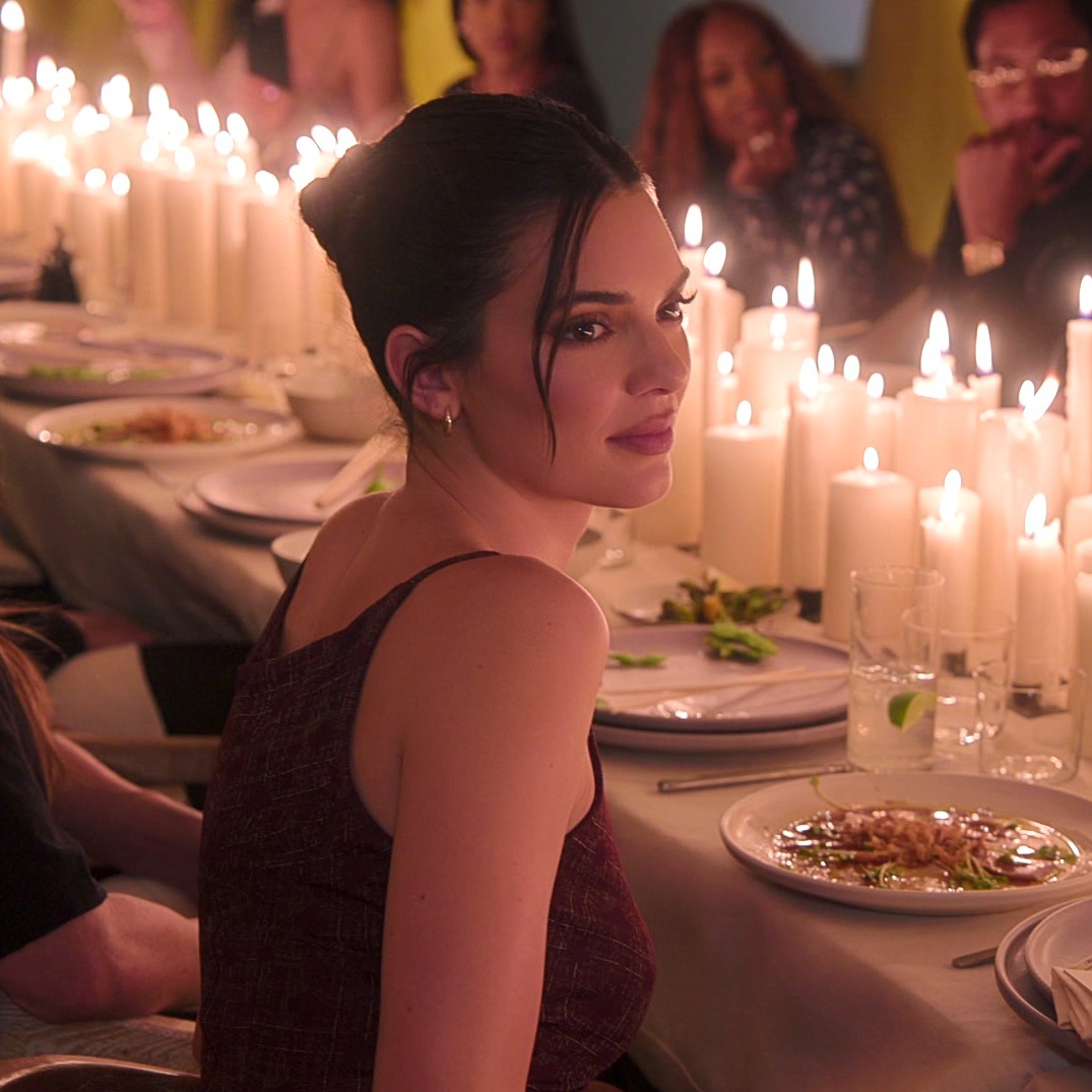 kardashianshulu's tweet photo. wishing kendall a happy birthday. 🤍 https://t.co/Jt3ls0ftCY