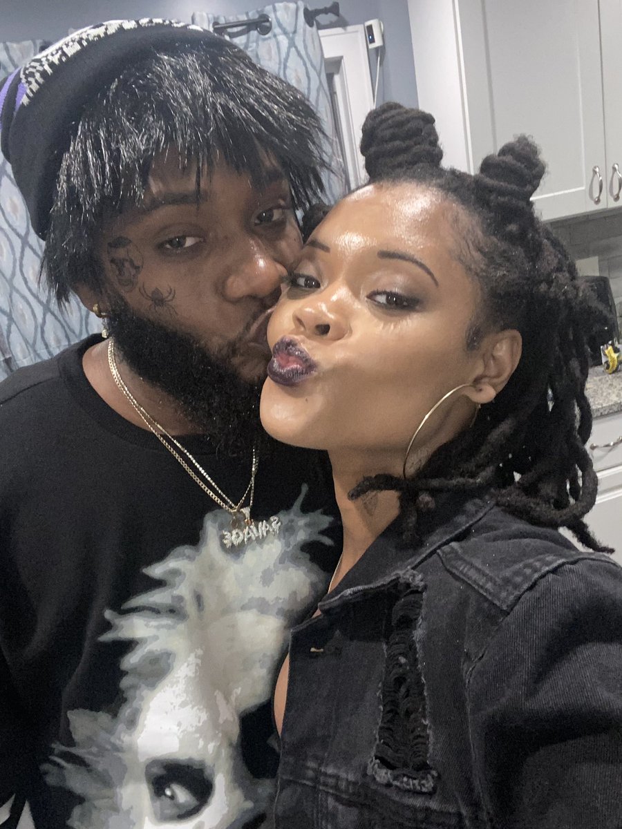 PicasoSwag's tweet photo. My MUSE ❤️‼️#SWAGNROBIN GOING viral @E93Robin why we be vibing so hard mamas https://t.co/sGAV6J9yiR