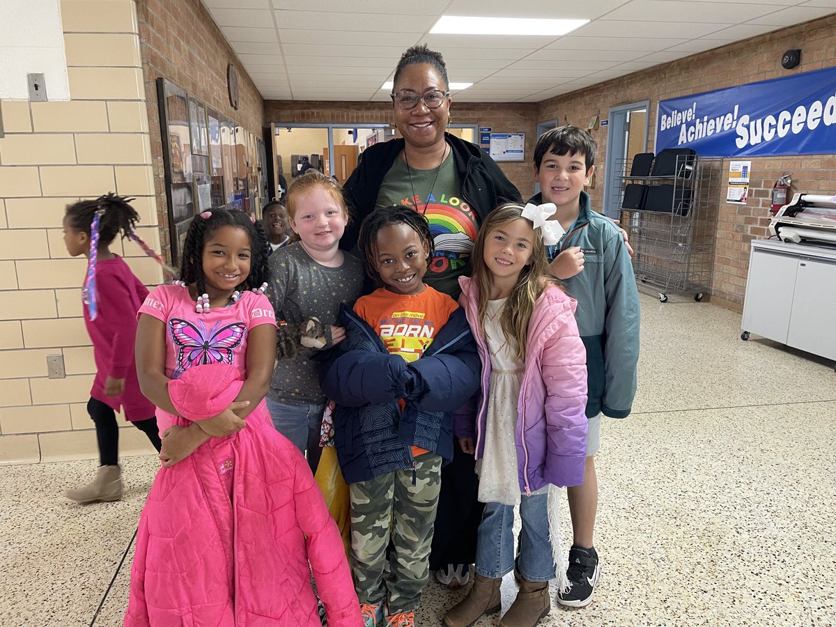 These friends are totally rocking their sight words! #BarronVillage