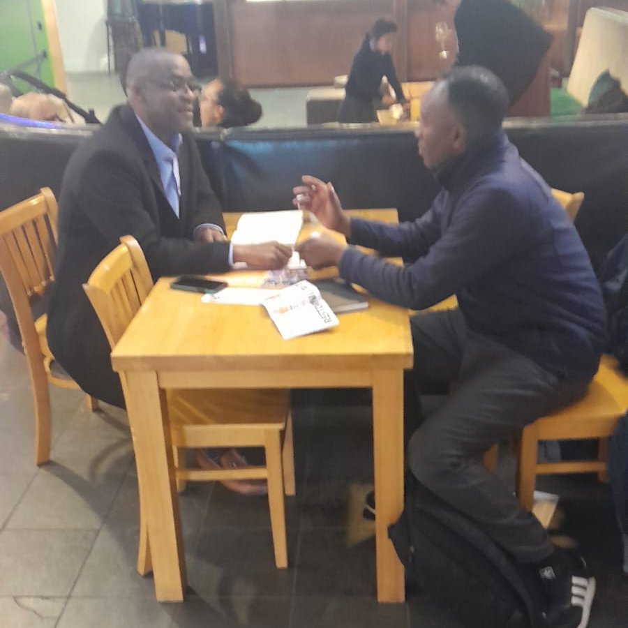 Every Tuesday and Friday I am running advice surgeries at the Tabernacle in Notting Hill. It is great to be able to hear from local residents about the issues they face.  
If you have an issue you would like to raise, please stop by!