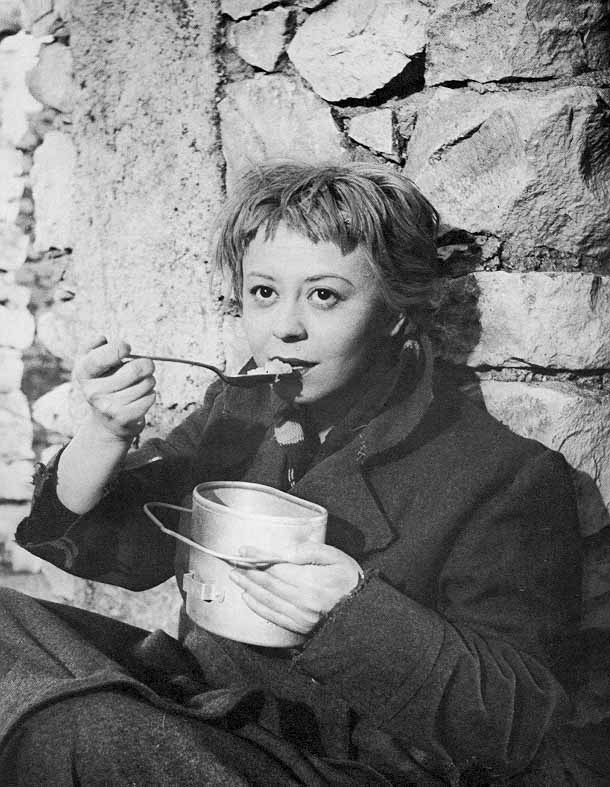 Giulietta Masina shines in Federico Fellini’s breakthrough film LA STRADA. Join us TOMORROW @thegardencinema for a unique screening of this masterpiece: thegardencinema.co.uk/film/la-strada/ #lastrada #federicofellini #cinemaitaliano #londoncinemas #filmlover