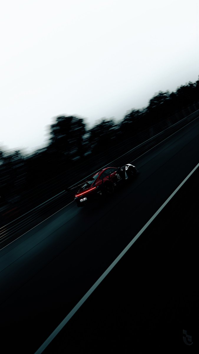 MMysticfox's tweet image. Absolutely in love with the new 992 GT3 RS! 

// #granturismo #granturismo7 #zarngaming #vp #worldofvp #ps5 #ps5share #virtualphotography #cars #photomode #granturismophotography #theloadscreen #gaming #porsche #drivenbydreams