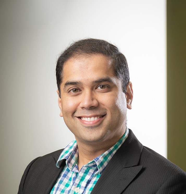 MossResearch's tweet image. Dr. Kantak studies motor function in neuromuscular disorders, aiming to design evidence-based #rehabilitation strategies. @sskphdpt uses kinematic and kinetic analyses, #neuroimaging, #TMS, and standardized measures of motor-cognitive functions.
More: jefferson.edu/academics/coll…