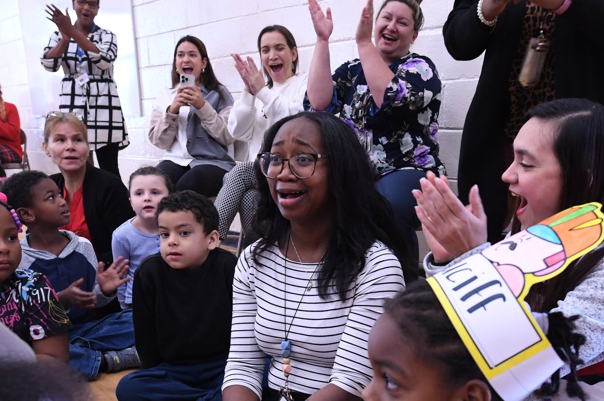 "I have the greatest job in the world... my students are my reason." - <a href="/AinsleyVanB/">Ainsley VanBuskirk</a> (NC '23) ❤️ More photos from the emotional #MilkenAward surprise for this new #NorthCarolina Milken Educator: milkeneducatorawards.org/newsroom/photo… 

<a href="/PactolusPirates/">Pactolus</a> <a href="/PCS_NC/">Pitt County Schools</a> <a href="/pcs_super/">Dr. Ethan Lenker</a> <a href="/ncpublicschools/">NC Public Schools</a>