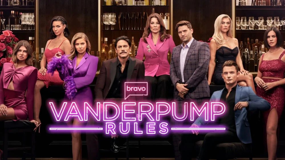 BREAKING: #PumpRules returns in January!! #BravoCon