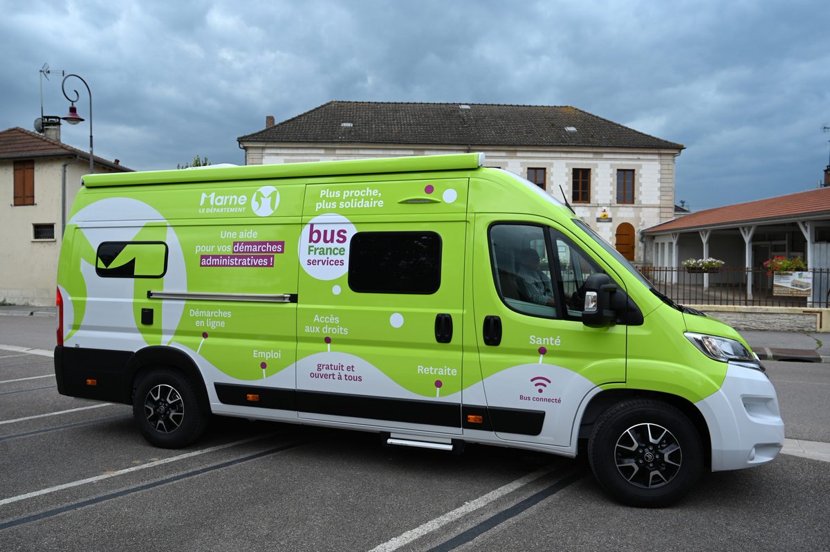 DptMarne's tweet image. 🚌 Dès le 6 novembre, le Bus France services sera en Marne! Services administratifs et numériques gratuits, sans RDV. Retrouvez-nous une demi-journée par mois dans 27 communes. #BusFranceServices #Marne

Tous les détails 👉 bitly.ws/Znqo