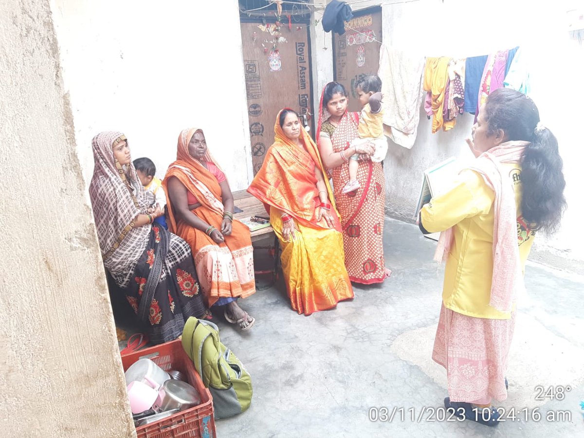 Embed-Pariyojna ke tahat kanpur Nagar ke Pahalwan purwa me dengue malaria ke bare me jankari di 
#malariafreeindia
#embed2endmalaria
#malaria
#dengue 
#denguefreeindia
<a href="/sammaansingh/">Samman Singh</a> 
<a href="/sksomya/">Som Sharma</a> 
<a href="/rajesh_amh/">Rajesh Mishra</a>