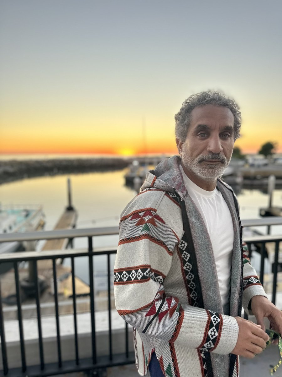 Byoussef's tweet image. Is it Native American? Is it Mexican? No its Saudi, Palestinian, Jordanian, Algerian, Moroccan, it comes from the Arab Peninsula, no it’s African. The truth is, it’s none and it’s all. When I was getting ready for the second interview, I have already prepared my outfit. Jacket,