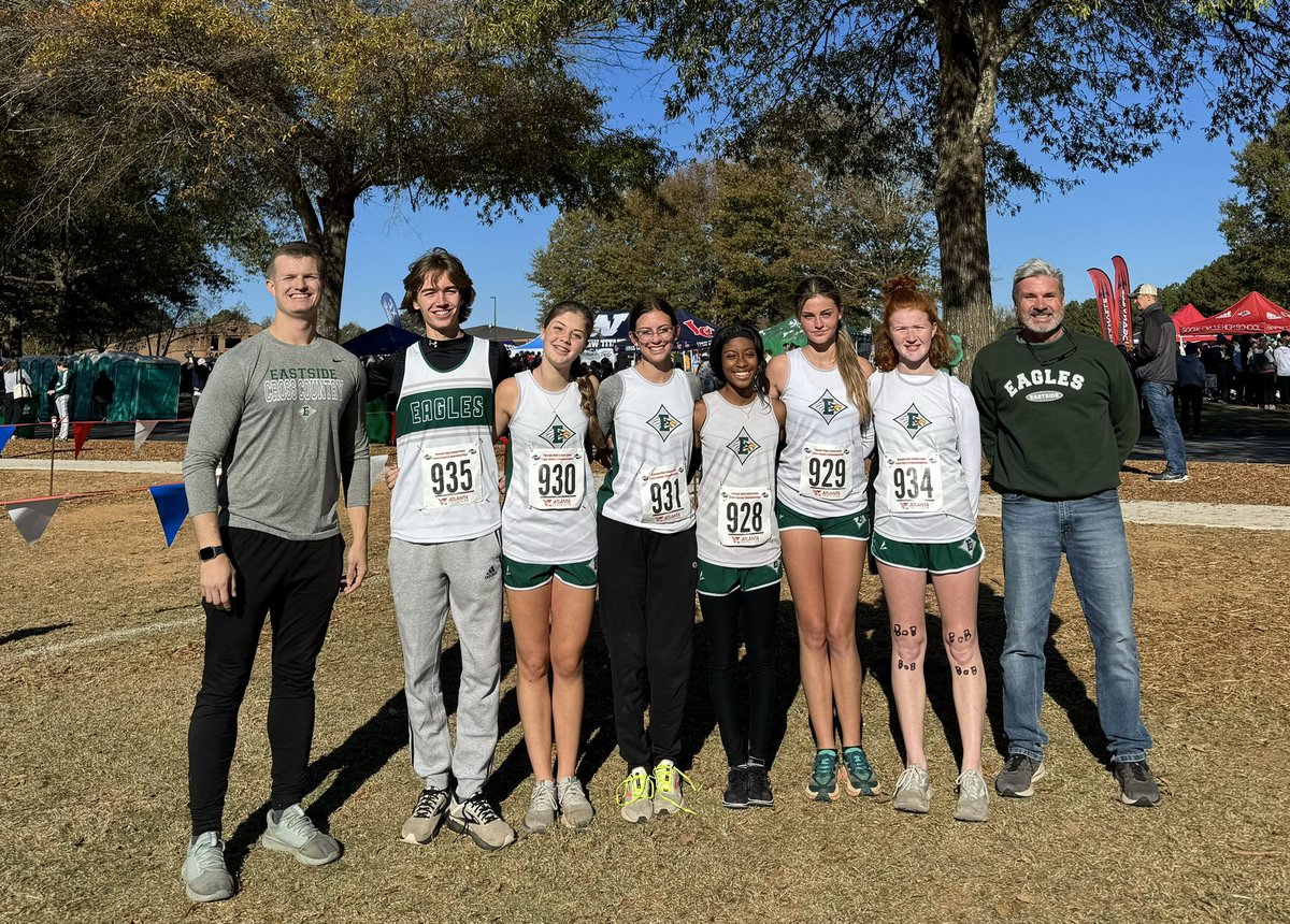 Great showing at state from this group of athletes!! A tremendous season for the whole team, glad we were able to represent at state. GO EAGLES!!!

#WeBleedGreen #EastsideXC