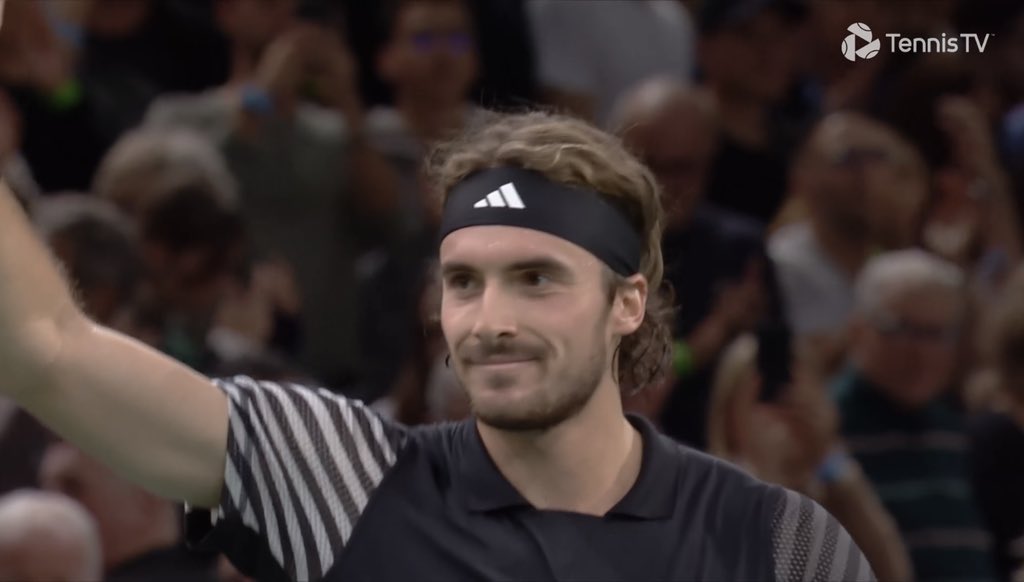 tsitsidaily's tweet photo. Stef wins the quarterfinals against Karen Khachanov in Paris 6:3 6:4!๐คฉ๐๐๐๐ He plays an almost flawless match with beautiful backhand winners and over all excellent Steftennis!๐๐ซถ๐คฉ๐ Into the semifinals of Paris for the 2nd year in a row!๐คฉ๐๐ Bravo Stef, congratulations !๐ Very proud of you!๐คฉ๐ซถโฅ๏ธ