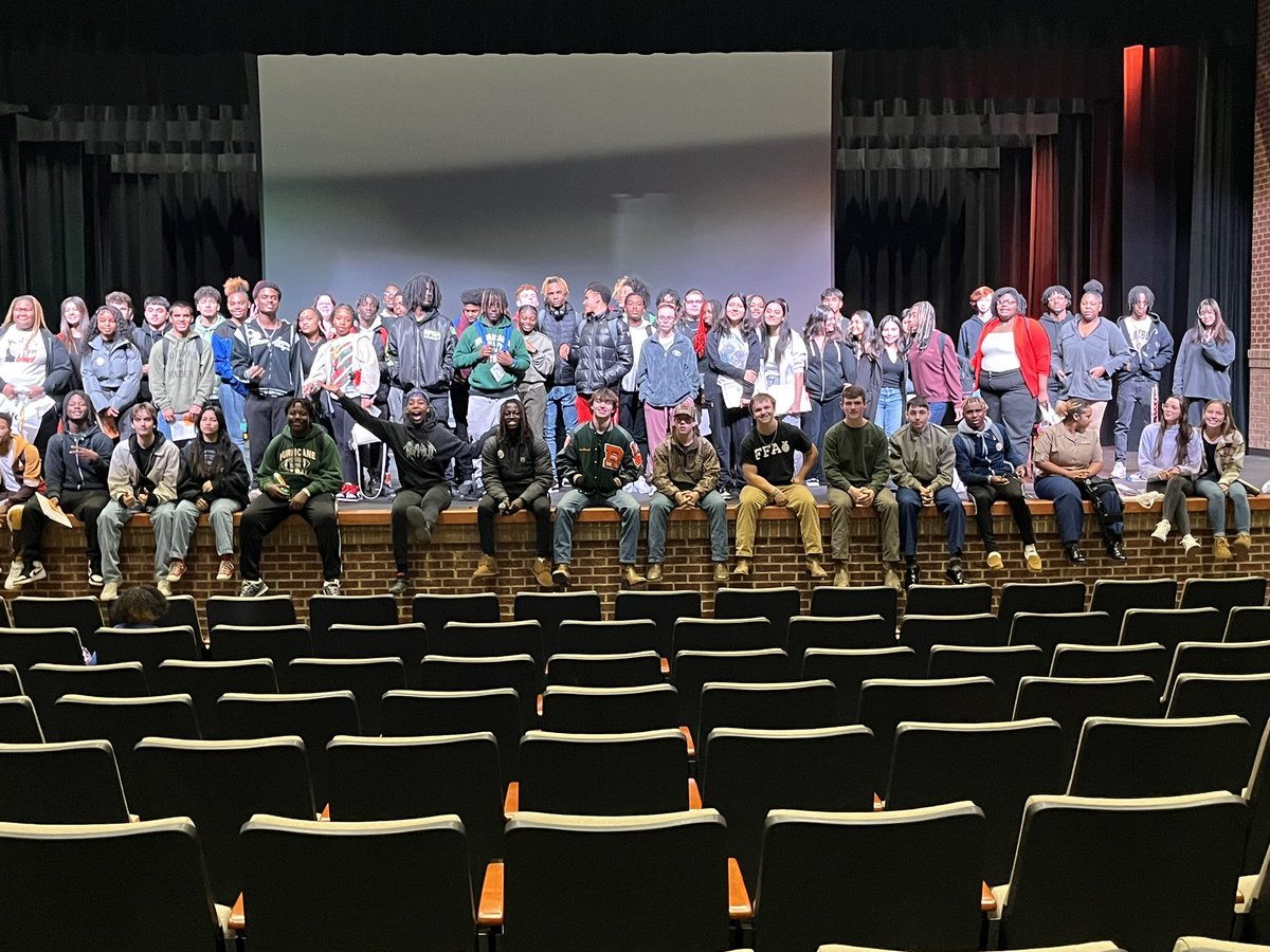 Alysia Bluford tweet media