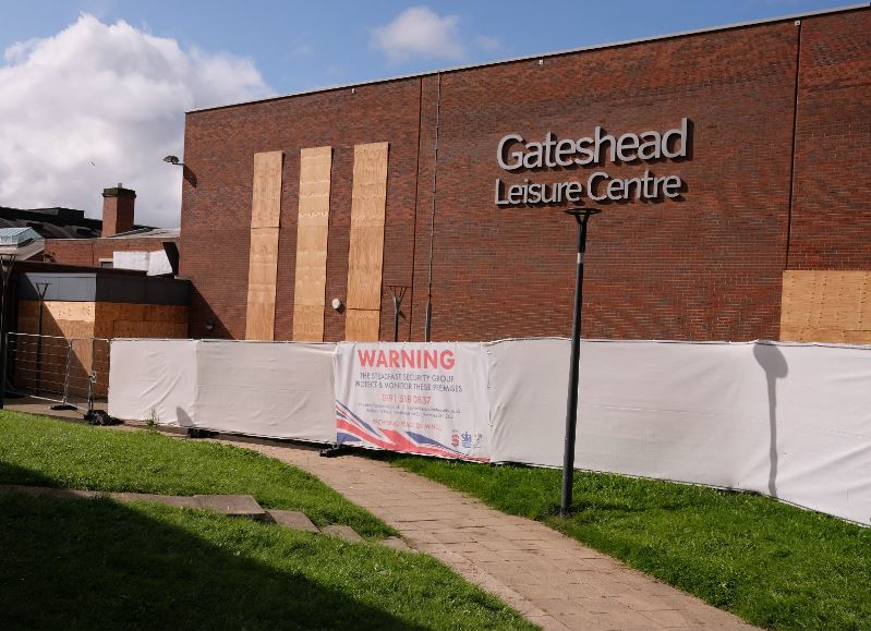ChronicleLive's tweet photo. Gateshead Leisure Centre reopening bid gets 'fantastic' six-figure cash boost from pool support fund https://t.co/7QwLyTolgb https://t.co/R8p8vBDHlS