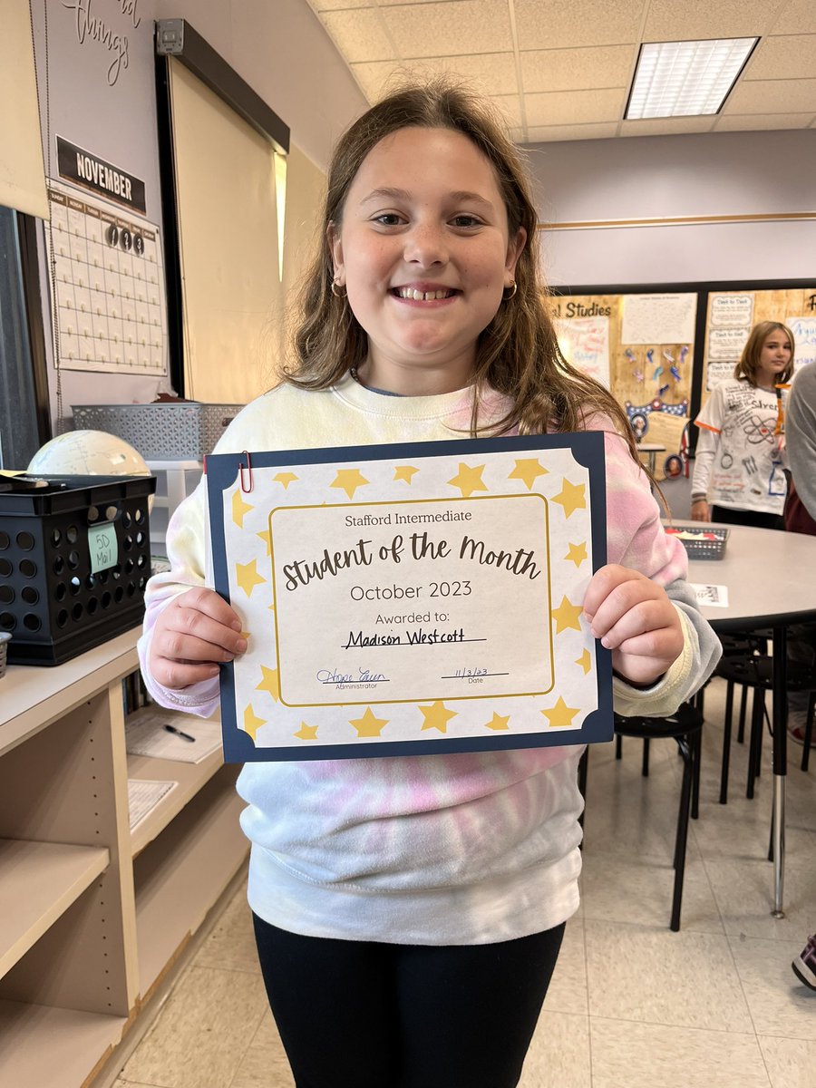 We are so proud of our Student of the Month! Keep shining bright, Maddy! ✨👏🏻